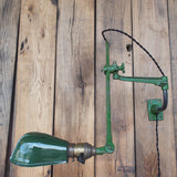 Rare Lampe O.C. White Industrielle fixation murale applique dans son jus