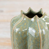 Vase à gousses vertes, 16 cm