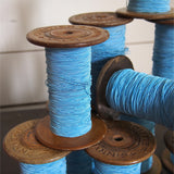 1 ancienne bobine bois COUTIER couleur bleu clair