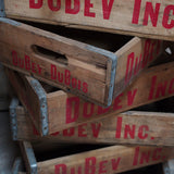 1 wooden case brewery lemonadier USA DUBEV INC.