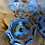 Lot of old blue factory valves, lot 4
