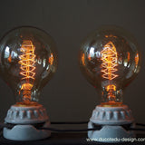 ampoule galaxie 80  filament de carbonne facon Thomas Edison neuve