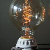 ampoule galaxie 95  filament de carbonne facon Thomas Edison neuve