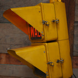 New York feu dont walk americain vintage USA jaune d'origine avec fixations murale
