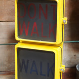feu dont walk americain vintage USA jaune a poser