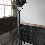 Rare gros projecteur cinema MCALISTER des studios Hollywood Californie pied tripod