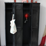 ancien vestiaire d'usine 4 portes des années 40 entirement riveté