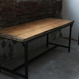 Table ou bureau metal industriel des annees 50 militaire plateau chene