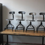 ancienne Chaise basse d atelier industrielle nicolle "" dit queu de baleine ""