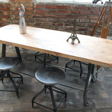 ancienne Table ou bureau industriel pied fonte plateau orme massif