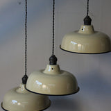 abat jour emaillee lampe industrielle blanc cassé