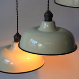 abat jour emaillee lampe industrielle blanc cassé