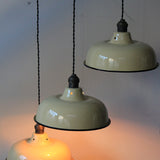 abat jour emaillee lampe industrielle blanc cassé