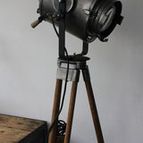 Projecteur de cinema Cremer Paris poli graphite trepied bois 6