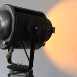 Projecteur de cinema Cremer Paris poli graphite trepied bois 6