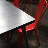 La célèbre table 55 Tolix patine graphite