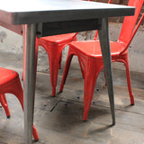 La célèbre table 55 Tolix patine graphite