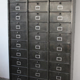 ancien grand meuble 30 casiers industriel a clapet strafor 1950