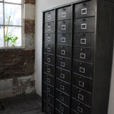 ancien grand meuble 30 casiers industriel a clapet strafor 1950