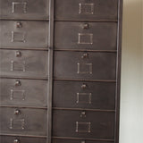 ancien grand meuble 20 casiers industriel strafor