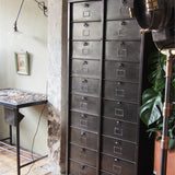 ancien grand meuble 20 casiers industriel strafor