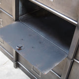 ancien grand meuble 12 casiers industriel strafor plateau chene massif