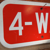 ancien panneau de signalisation USA . 4 WAY