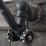 Ancienne lampe applique industrielle DUGDILL