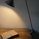 superbe ancienne lampe industrielle Gras abat jour dessinateur polie miroir