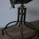 Bienaise industrial workshop high chair in metal and wood
