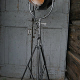 projecteur cinema MCALISTER des studios Hollywood Californie  pied tripod