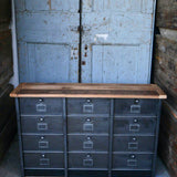 ancien grand meuble 12 casiers industriel strafor plateau chene massif