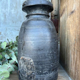 Pot traditionnel en bois du Népal