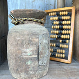 Pot traditionnel en bois du Népal