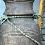 Pot traditionnel en bois du Népal