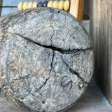 Pot traditionnel en bois du Népal