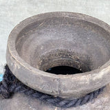 Pot traditionnel en bois du Népal