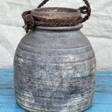 Pot traditionnel en bois du Népal