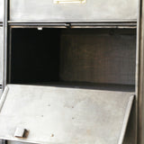 ancien grand meuble 20 casiers industriel a clapet Roneo 1940