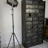 Projecteur de cinema Cremer Paris poli graphite entierement d'origine