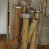 Grand globe decor d'anciennes bobines a fil industrielle