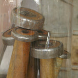 Grand globe decor d'anciennes bobines a fil industrielle