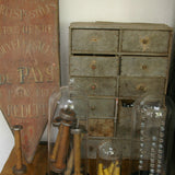 Grand globe decor d'anciennes bobines a fil industrielle