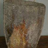 Ancien grand creuset de fonderie industrielle, ideal cache pot