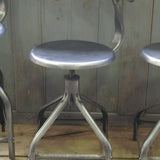 ancienne Chaise basse d atelier industrielle nicolle "" dit queu de baleine ""