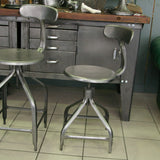 ancienne Chaise basse d atelier industrielle nicolle "" dit queu de baleine ""