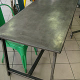 Table ou bureau metal industriel des annees 50 militaire