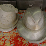 Ancien moule a chapeau en metal