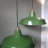 grand abat jour emaillee lampe industrielle vert