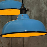 Suspension, lampe industrielle en tôle émaillée bleu clair – luminaire abat jour atelier